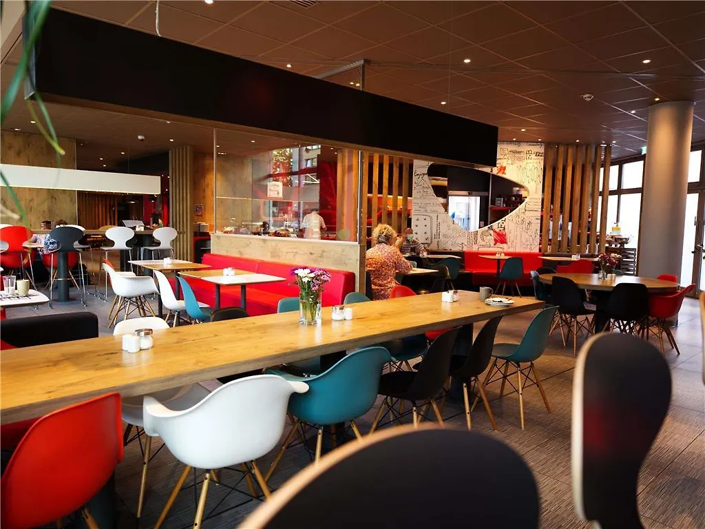 ibis Köln Centrum 3*,