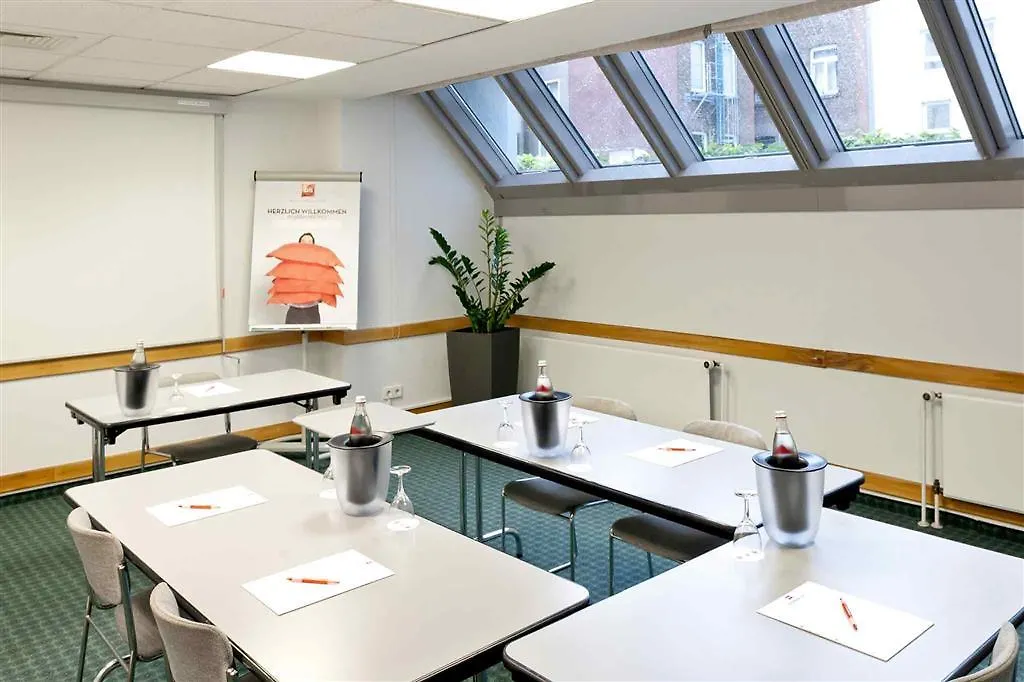 Ibis Koeln Centrum Hotel Cologne