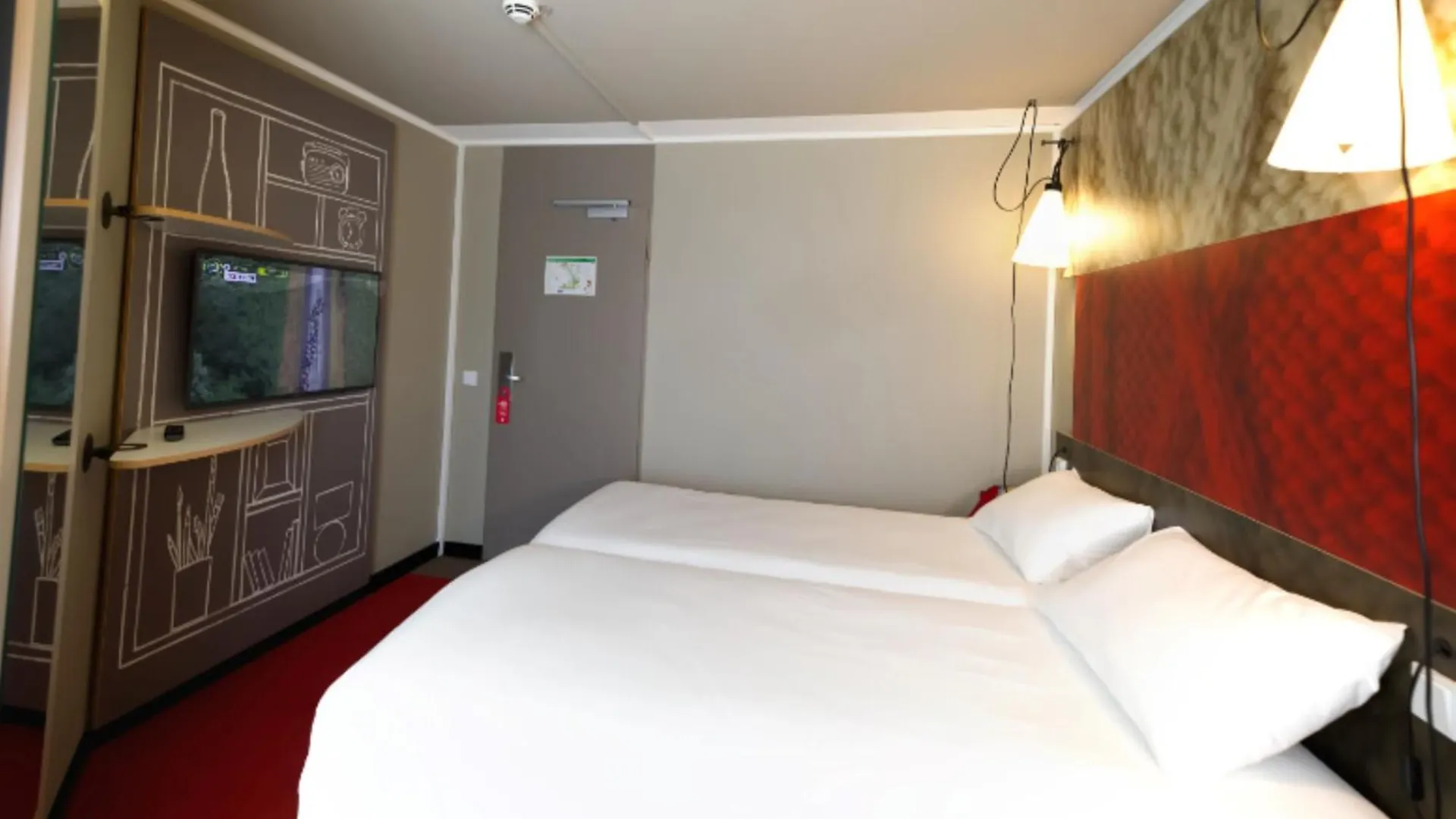 Ibis Koeln Centrum Hotel